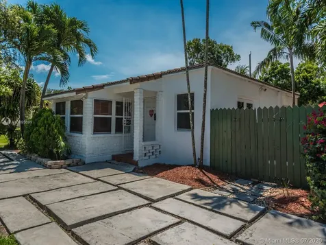 498 Swan Avenue Miami Springs FL 33166