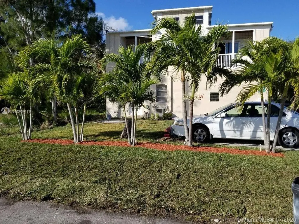 779 SW 13th Court Pompano Beach FL 33060