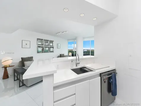 2127 Brickell Avenue Miami FL 33129