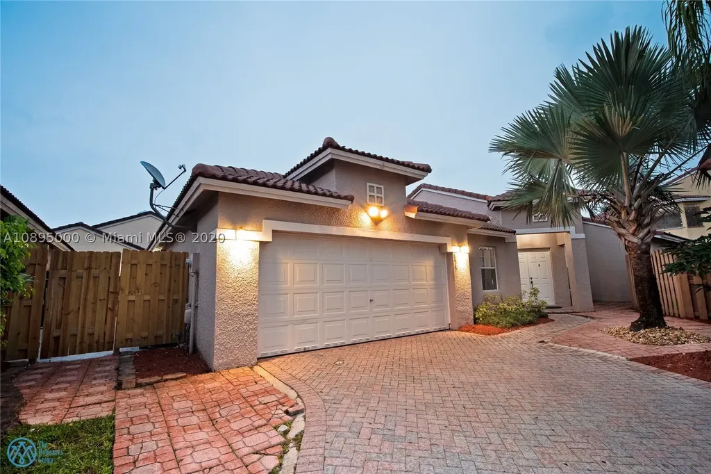 8015 SW 158th Avenue Miami FL 33193