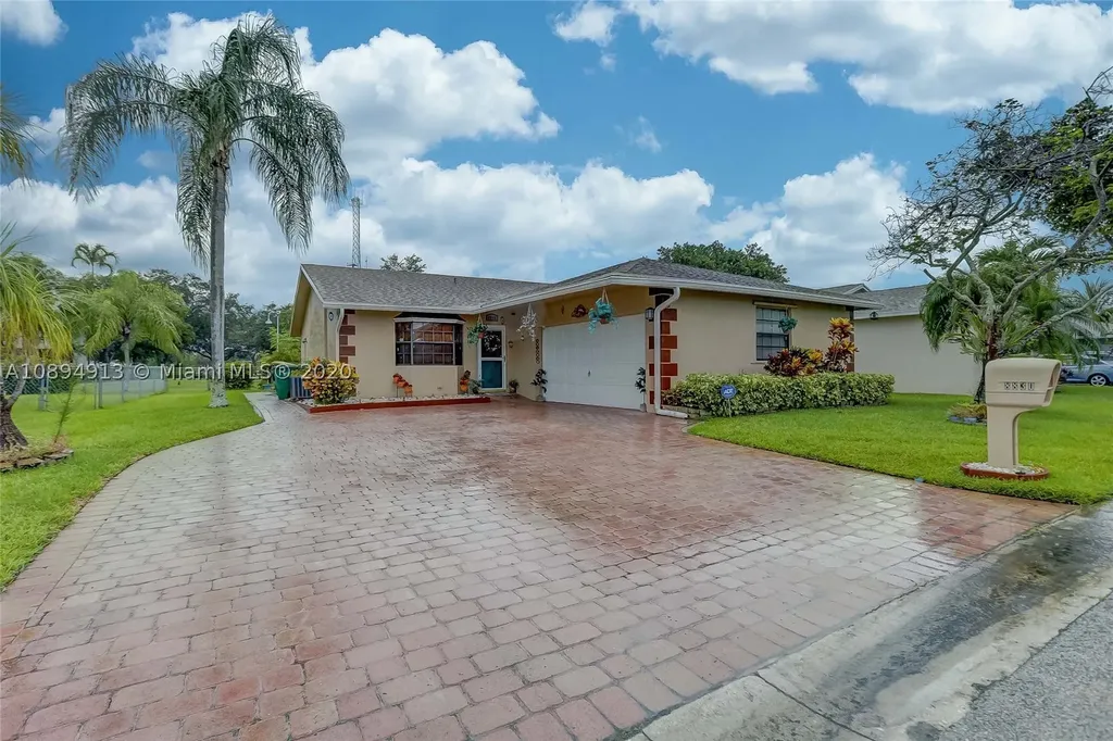 8830 NW 75th Court Tamarac FL 33321