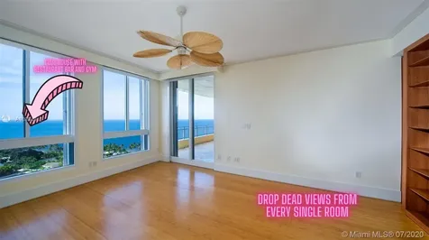 799 Crandon Bl Key Biscayne FL 33149