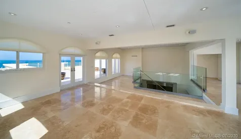 799 Crandon Bl Key Biscayne FL 33149