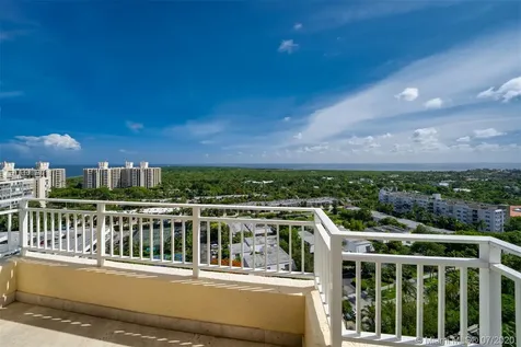799 Crandon Bl Key Biscayne FL 33149