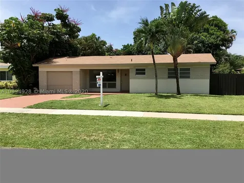 3715 Arthur Street Hollywood FL 33021