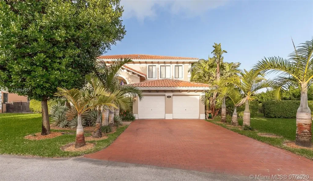 7407 SW 189th Street Cutler Bay FL 33157