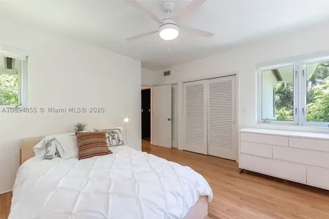 2801 Fairgreen Drive Miami Beach FL 33140