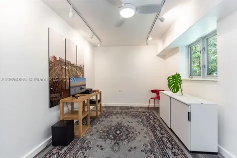 2801 Fairgreen Drive Miami Beach FL 33140