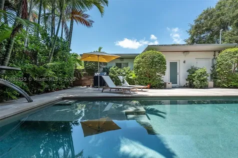 2801 Fairgreen Drive Miami Beach FL 33140