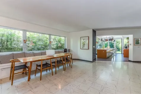 2801 Fairgreen Drive Miami Beach FL 33140
