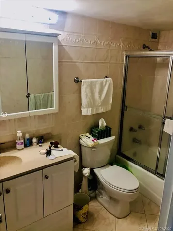 5555 Collins Avenue Miami Beach FL 33140