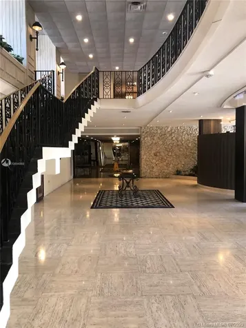 5555 Collins Avenue Miami Beach FL 33140