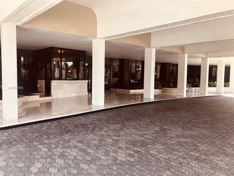 5555 Collins Avenue Miami Beach FL 33140