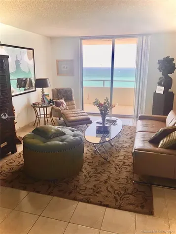 5555 Collins Avenue Miami Beach FL 33140