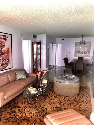 5555 Collins Avenue Miami Beach FL 33140
