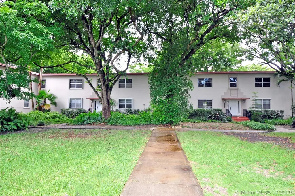 5605 SW 80th Street Miami FL 33143