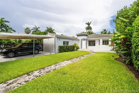 1711 Michigan Avenue Miami Beach FL 33139