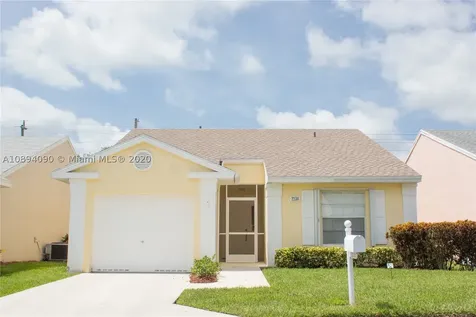 2230 SE 7th Place Homestead FL 33033