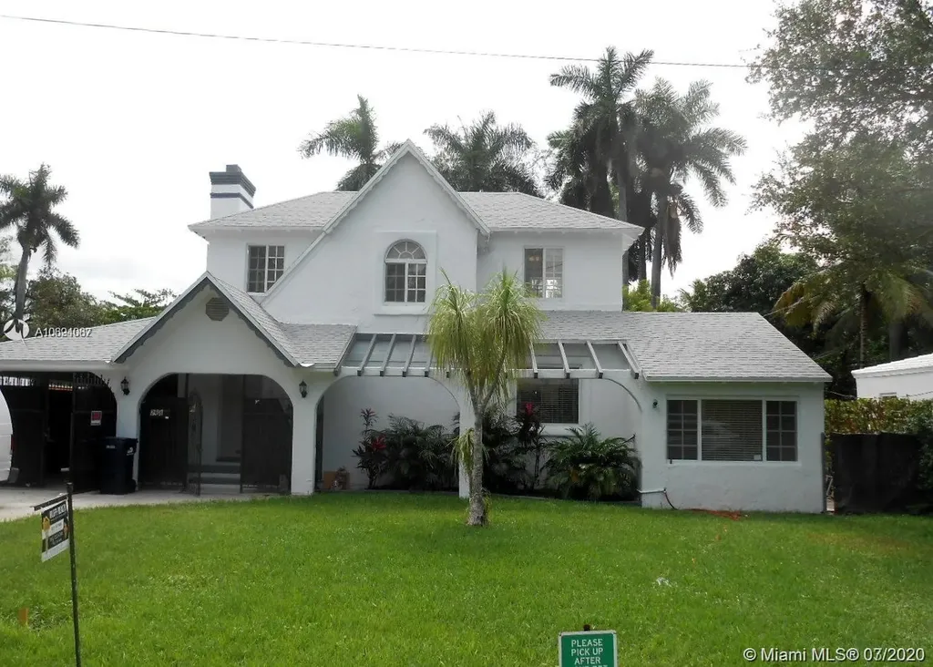 268 NE 85th Street El Portal FL 33138