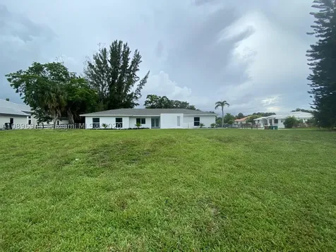 1601 SW 136th Avenue Davie FL 33325