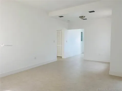 616 SW 73rd Avenue Miami FL 33144