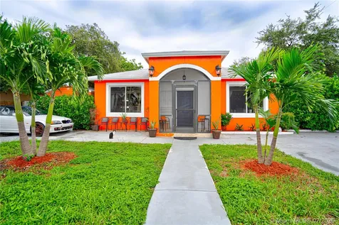 14725 NW 10th Court Miami FL 33168