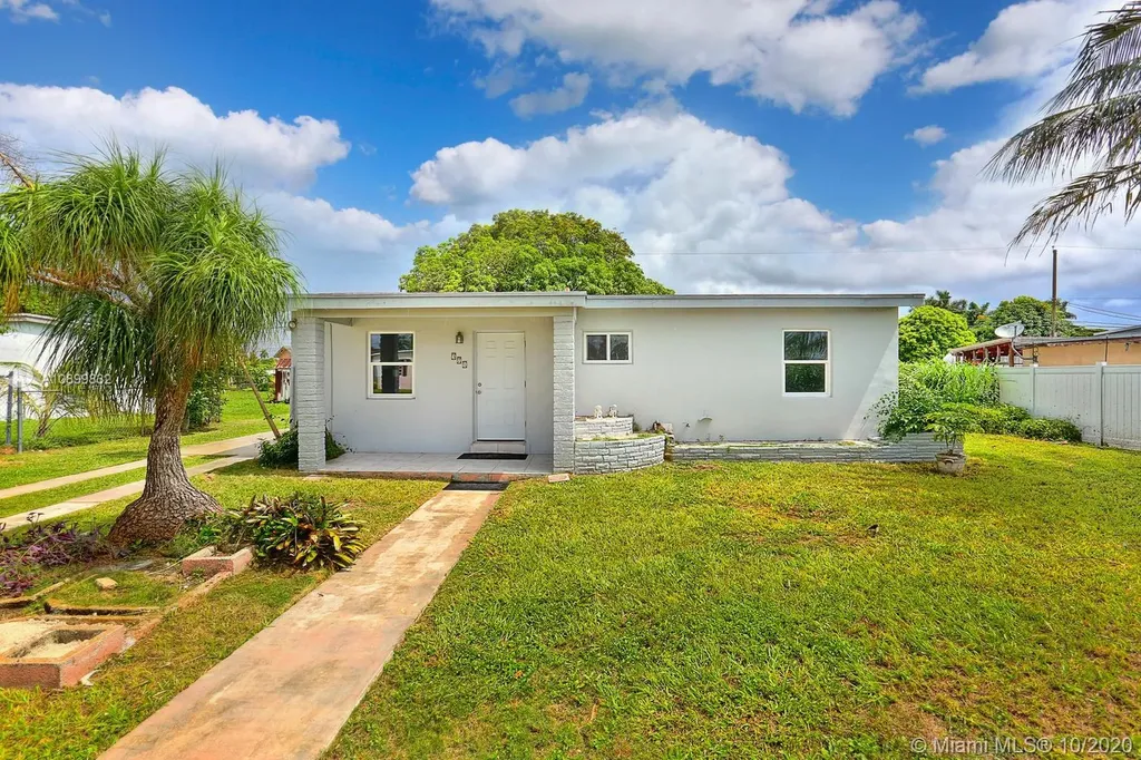 371 NE 12th Street Homestead FL 33030