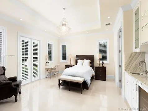 10915 SW 62nd Avenue Pinecrest FL 33156