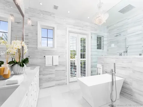 10915 SW 62nd Avenue Pinecrest FL 33156