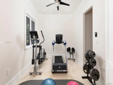 10915 SW 62nd Avenue Pinecrest FL 33156