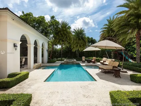 10915 SW 62nd Avenue Pinecrest FL 33156