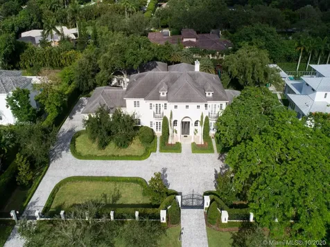10915 SW 62nd Avenue Pinecrest FL 33156