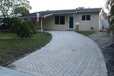 630 N 70th Terrace Hollywood FL 33024