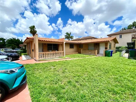 1133 NW 32nd Avenue Miami FL 33125