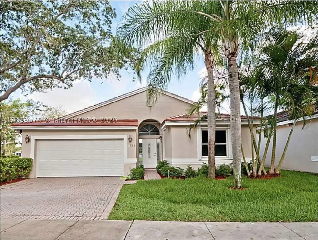 1510 SW 149th Avenue Pembroke Pines FL 33027