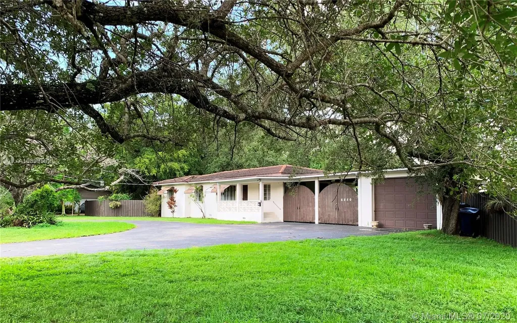 6250 SW 67th Avenue South Miami FL 33143