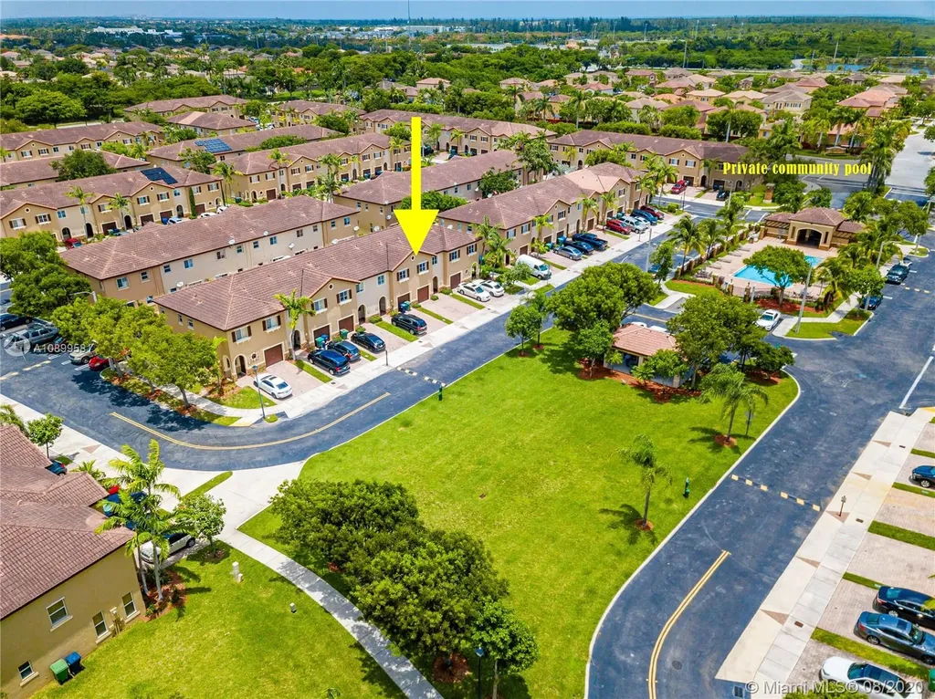 8911 SW 221st Terrace Cutler Bay FL 33190