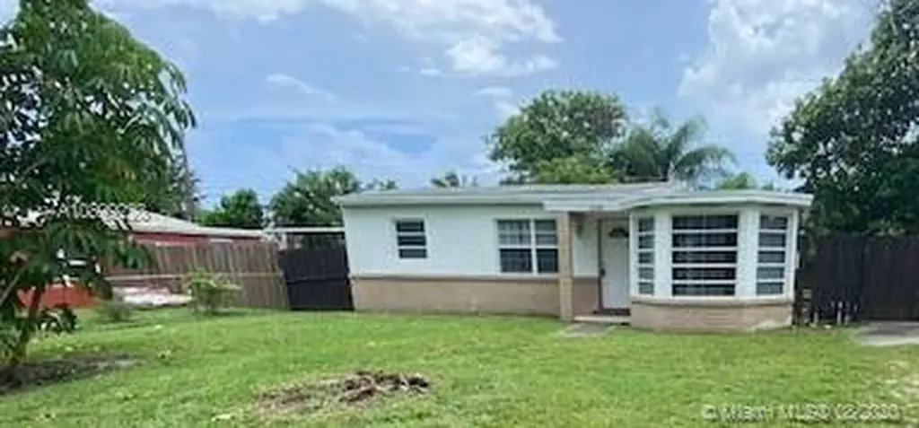 1548 NE 28th Street Pompano Beach FL 33064