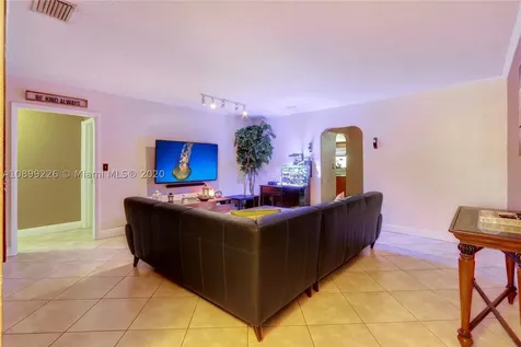 7403 Twin Sabal Drive Miami Lakes FL 33014
