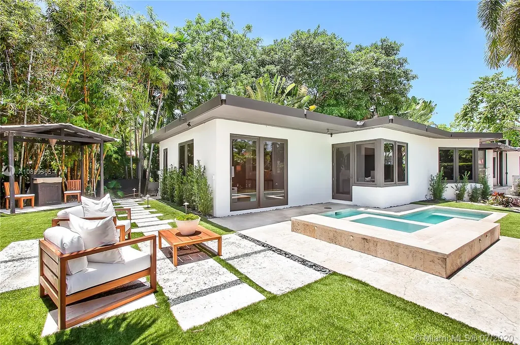 200 E Rivo Alto Drive Miami Beach FL 33139