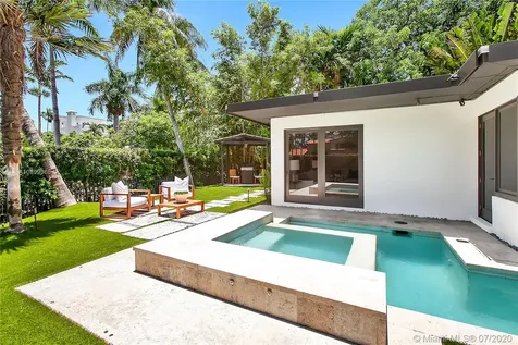 200 E Rivo Alto Drive Miami Beach FL 33139