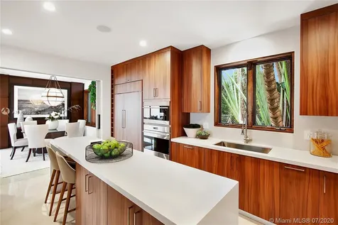 200 E Rivo Alto Drive Miami Beach FL 33139
