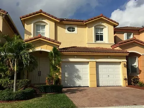 8712 NW 109th Court Doral FL 33178
