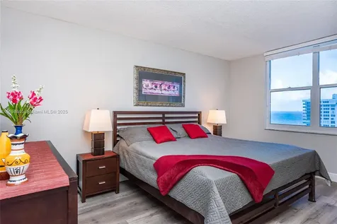 2501 S Ocean Drive Hollywood FL 33019