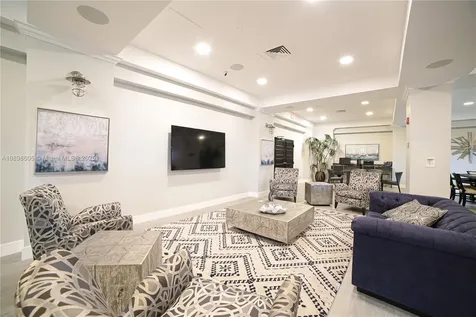 2501 S Ocean Drive Hollywood FL 33019