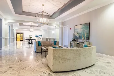 2501 S Ocean Drive Hollywood FL 33019
