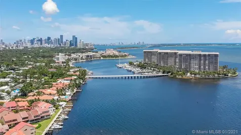 3521 Bayshore Villas Drive Coconut Grove FL 33133