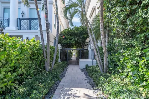 3521 Bayshore Villas Drive Coconut Grove FL 33133