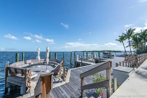 3521 Bayshore Villas Drive Coconut Grove FL 33133