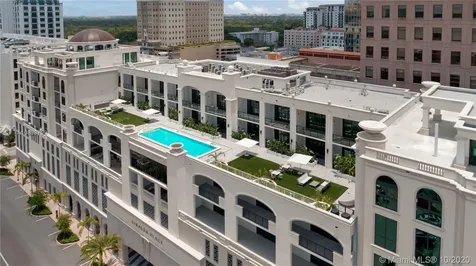 275 Giralda Avenue Coral Gables FL 33134